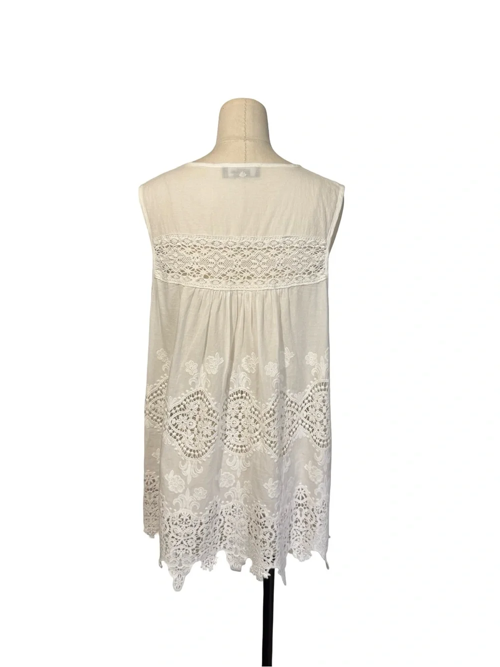 White Lace Embroidered Boho Tank Top 100% Cotton Sleeveless Crochet Trim Size M - Picture 6 of 10
